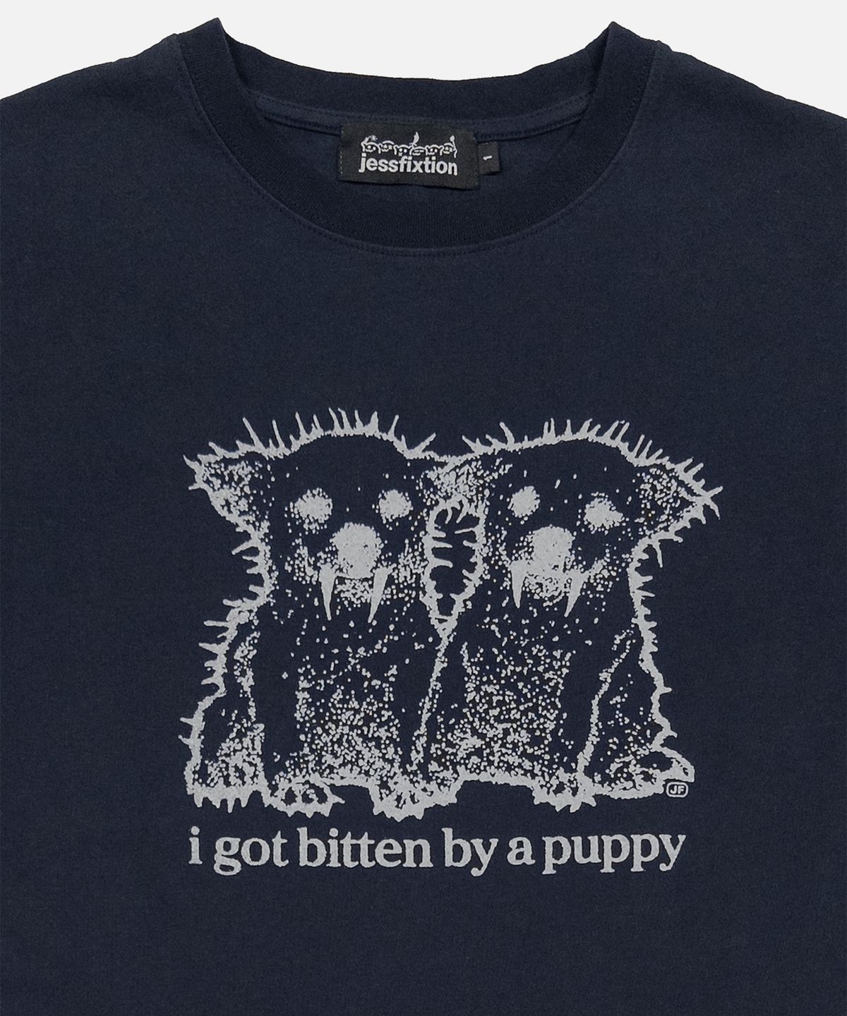 제스픽션(JESSFIXTION) I GOT BITTEN BY A PUPPY TEE (NAVY)