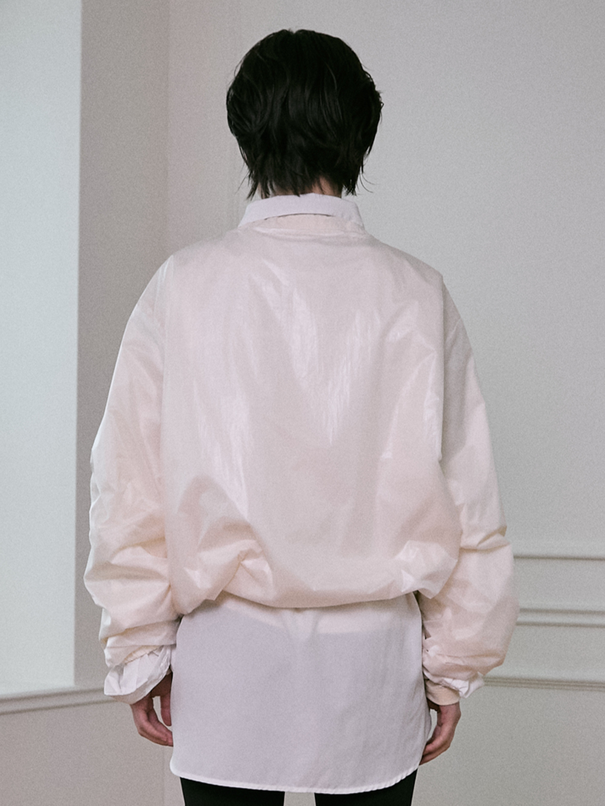 로움(ROWM) ETHAN WIND TOP (CREAM)