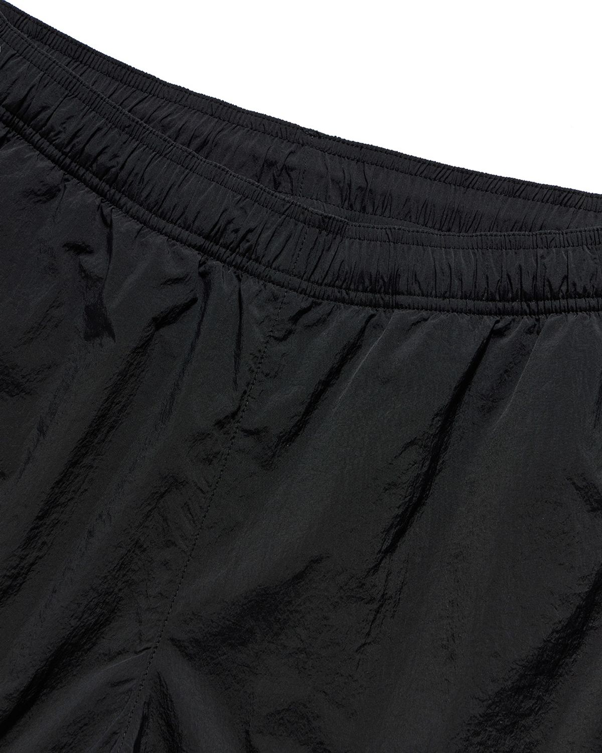 언어펙티드 에센셜(UNAFFECTED ESSENTIAL) EASY SWIM SHORTS / BLACK