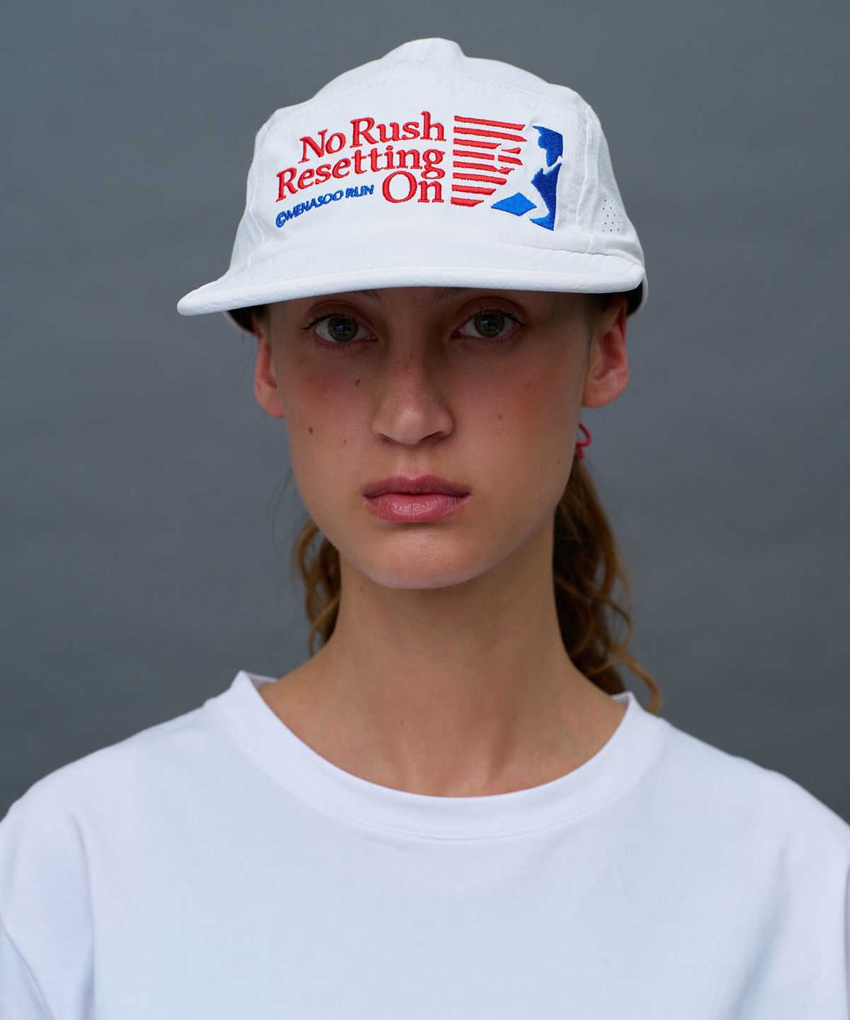 미나수(MENASOO) Running Sports No Rush Short Brim Cap