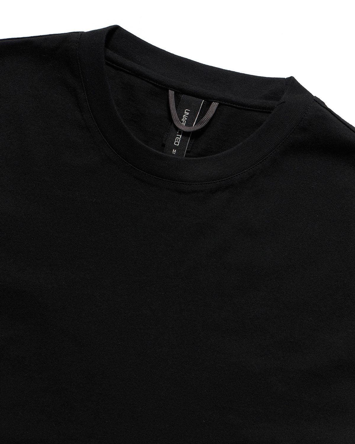 언어펙티드 에센셜(UNAFFECTED ESSENTIAL) PERPETUAL FUNCTION  T-SHIRT / BLACK