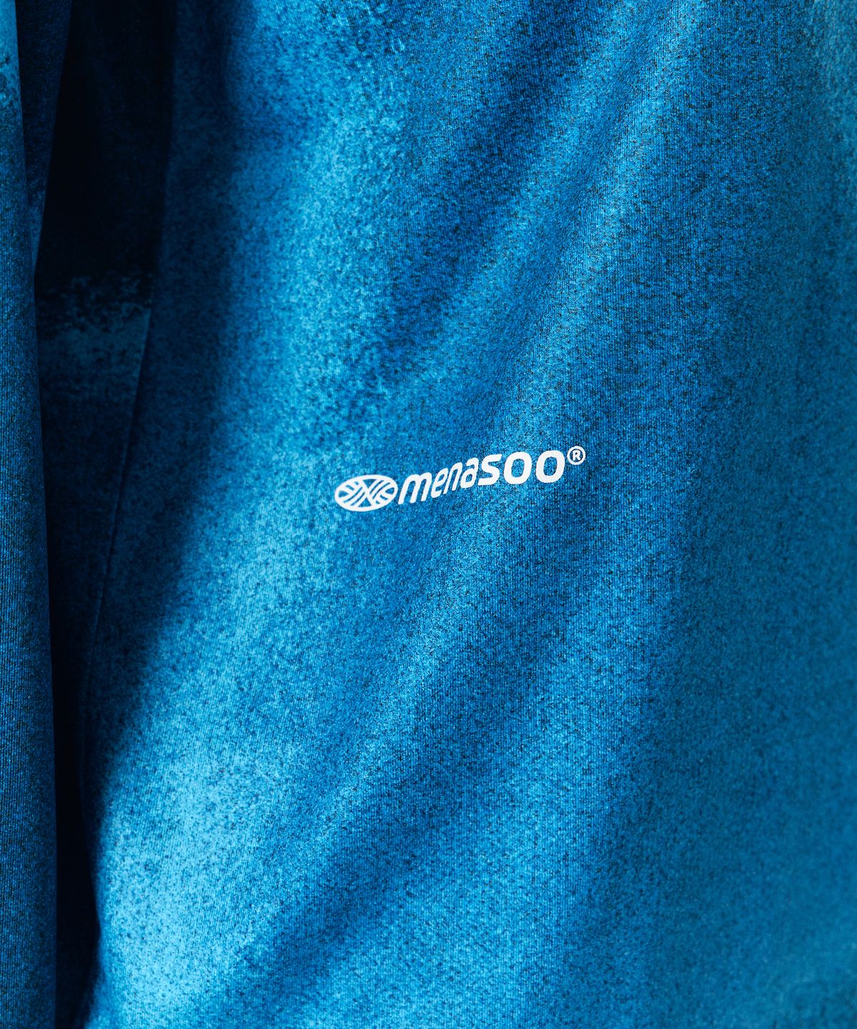 미나수(MENASOO) Flow Graphic Long Sleeve T Shirt
