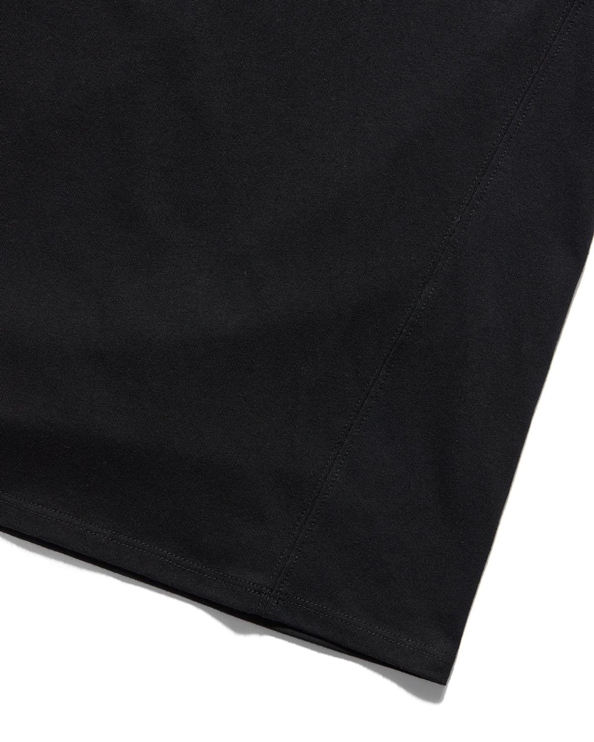 언어펙티드 에센셜(UNAFFECTED ESSENTIAL) EASY COMFORT SLEEVELESS / BLACK