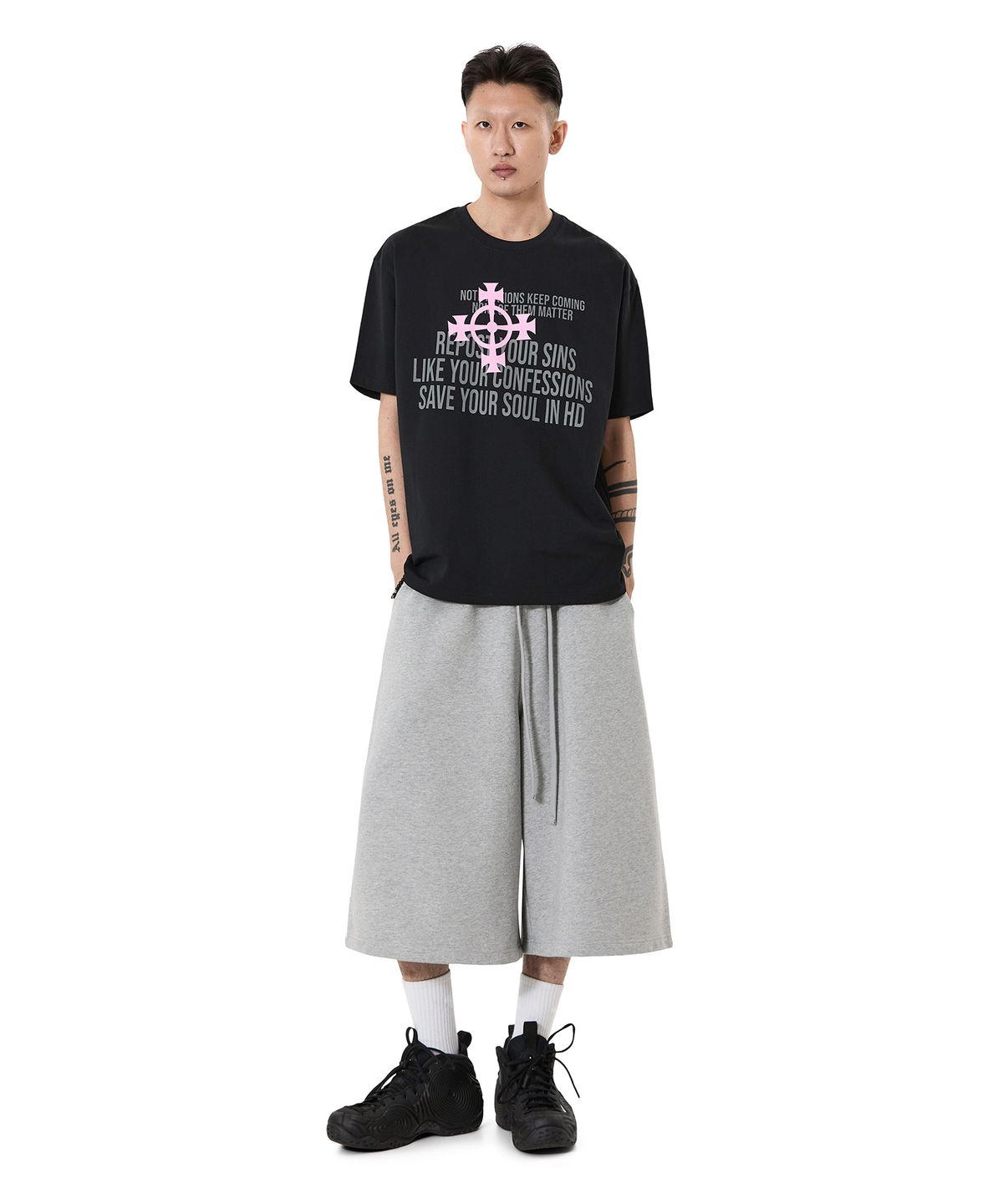 오픈야드(오와이)(OPENYARD(OY)) CROSS NOTIFICATIONS TEE - BLACK