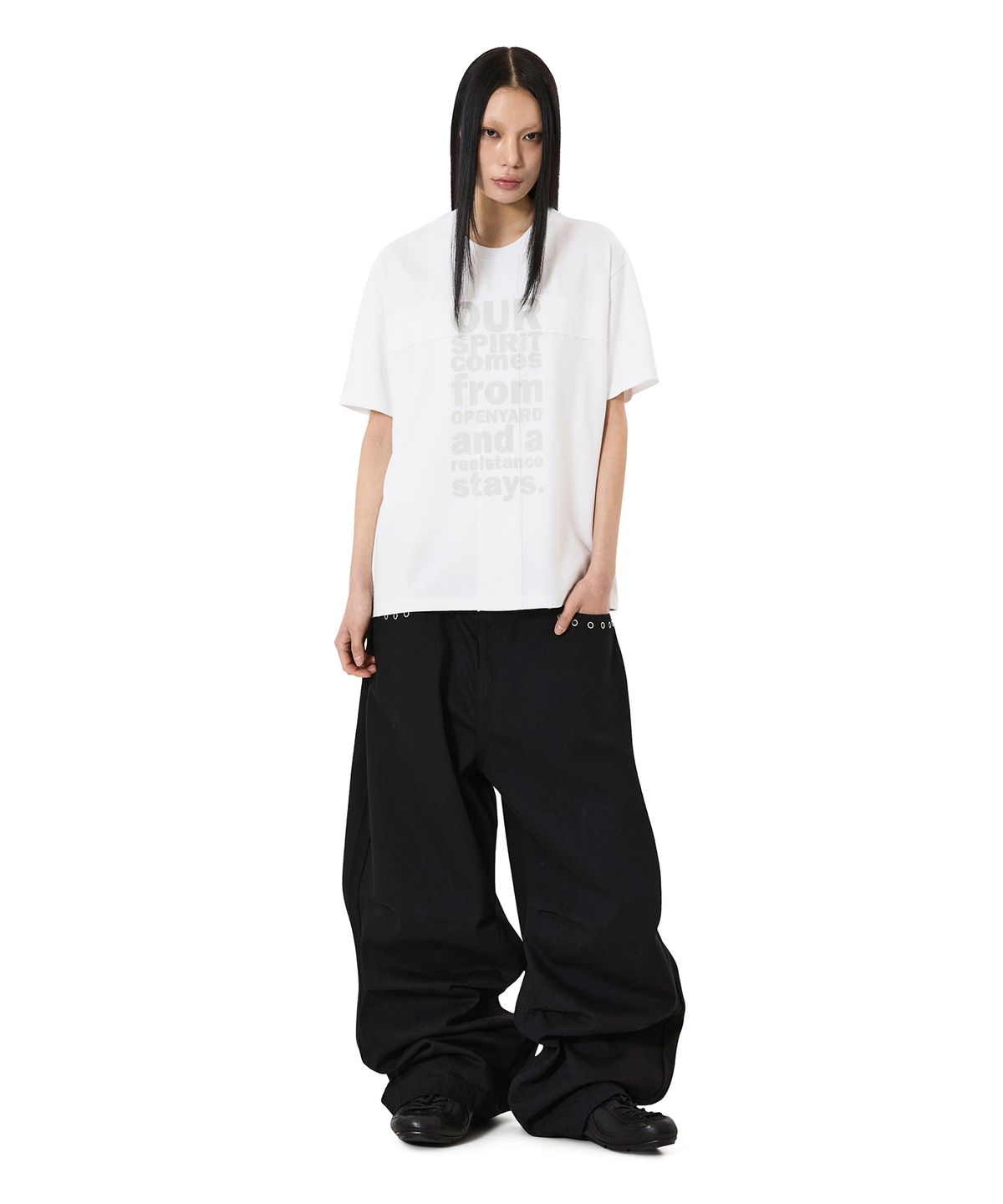 오픈야드(오와이)(OPENYARD(OY)) RESISTANCE CROSS PATCH TEE - WHITE