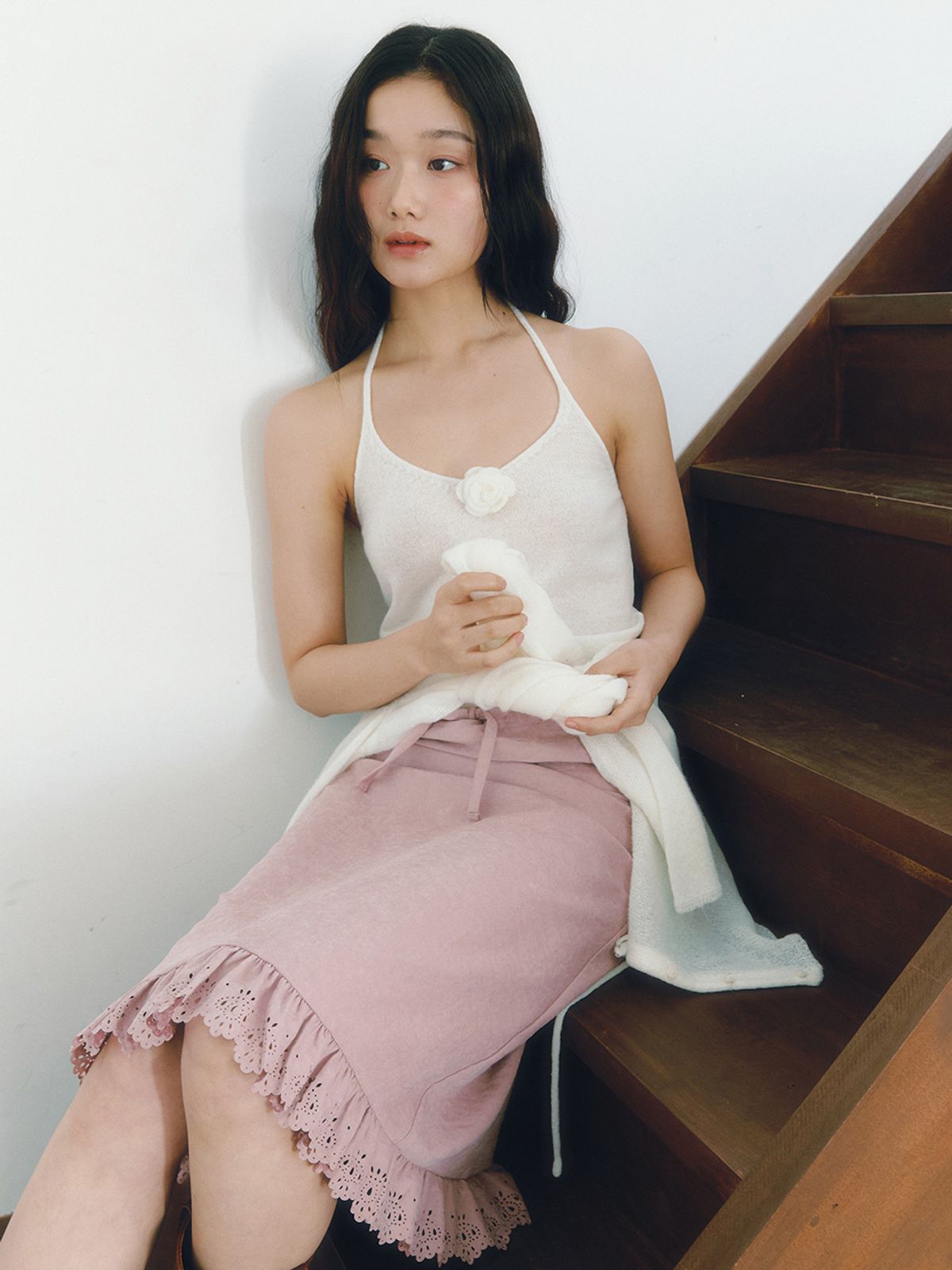가니송(GANISONG) 펀칭 트림 펜슬 스커트_핑크