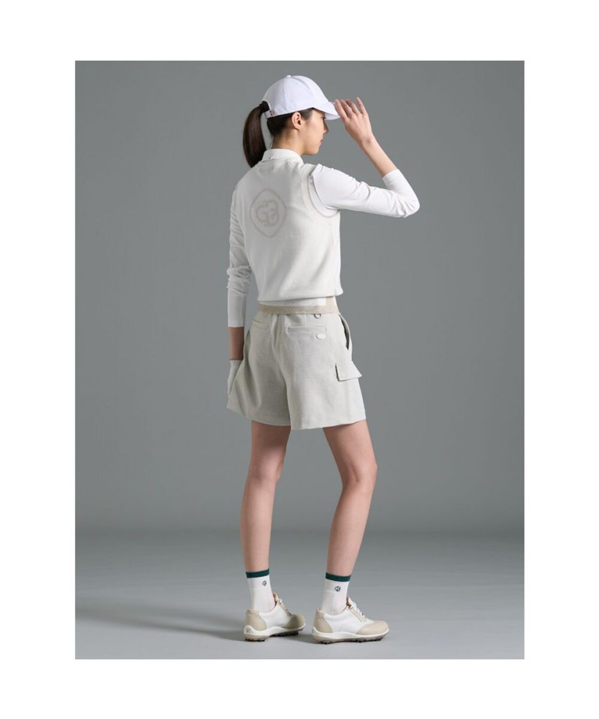 빈폴골프(BEANPOLE GOLF) 여성 브이넥 베스트 - 화이트