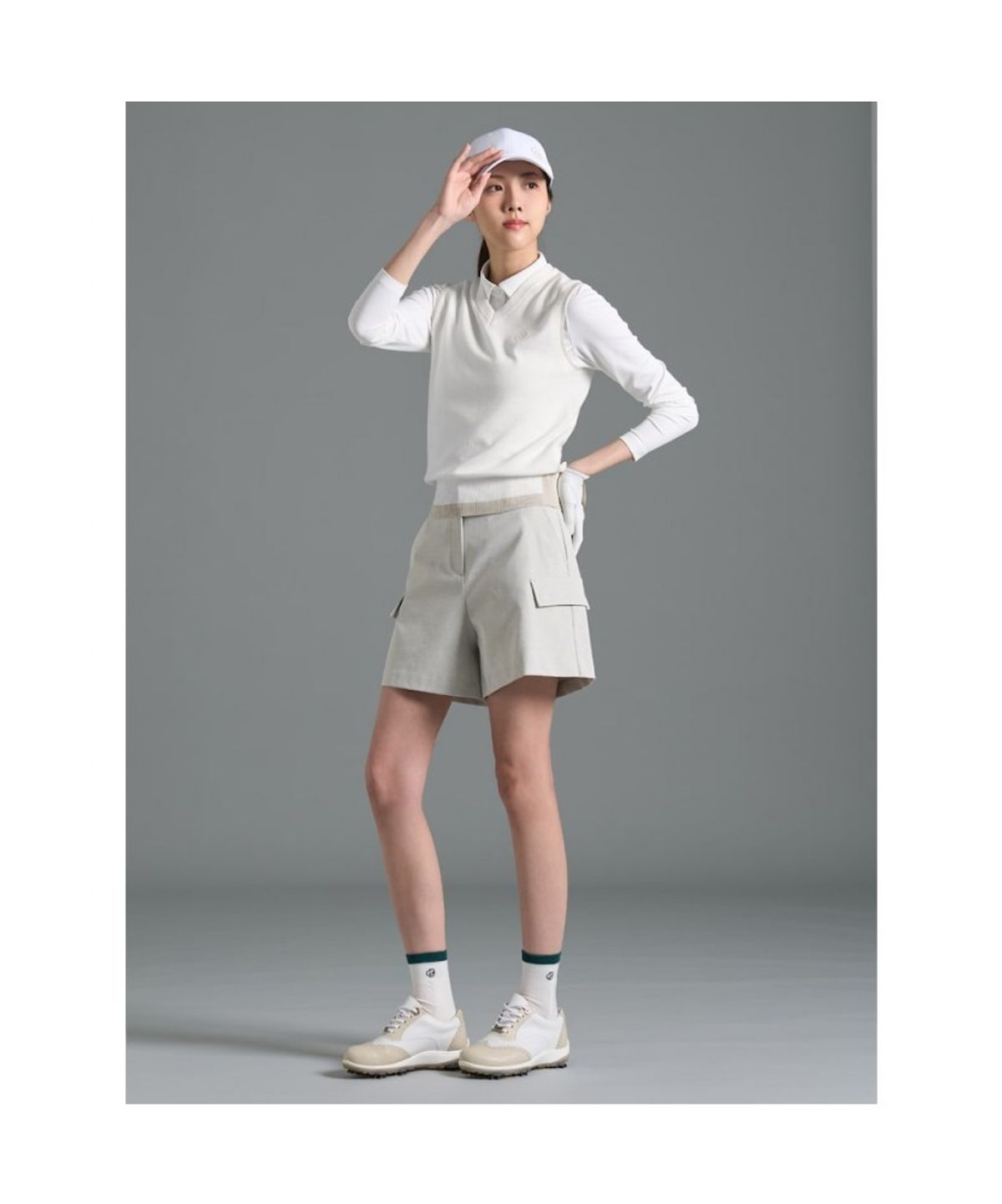 빈폴골프(BEANPOLE GOLF) 여성 아웃포켓 숏팬츠 - 라이트 그레이