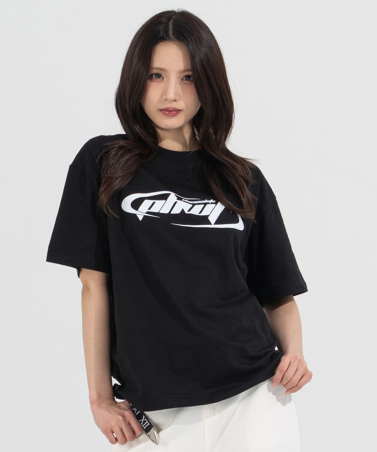 페이즈화이트(PHASEWHITE) [PHASE_1] MILLENIUM LOGO TEE_BLACK / 8802026-ST04