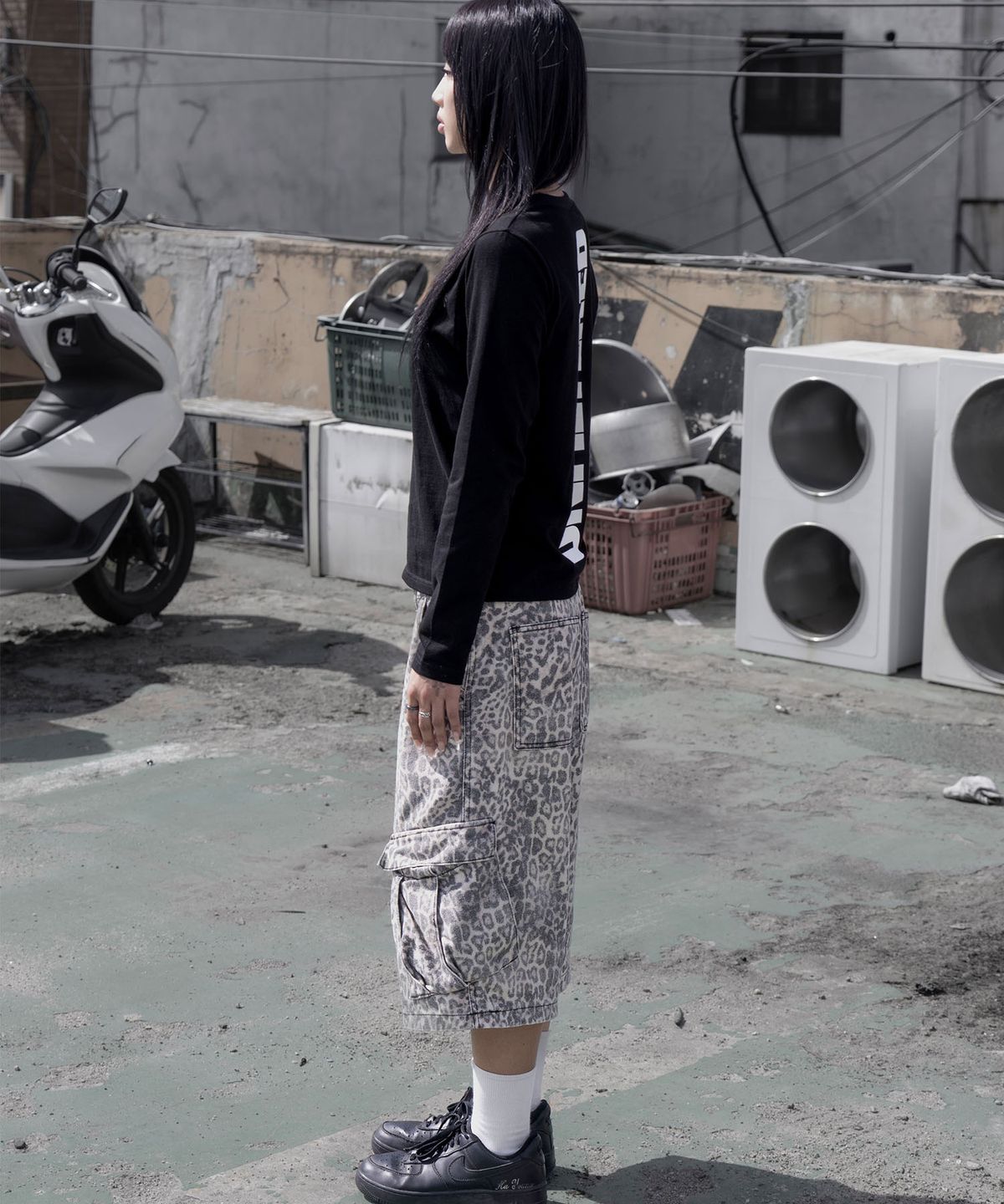 씨티씨(CTC) Unfiltered-fit long sleeve tee (black)