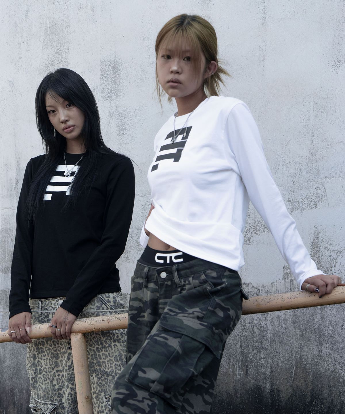 씨티씨(CTC) Unfiltered-fit long sleeve tee (white)