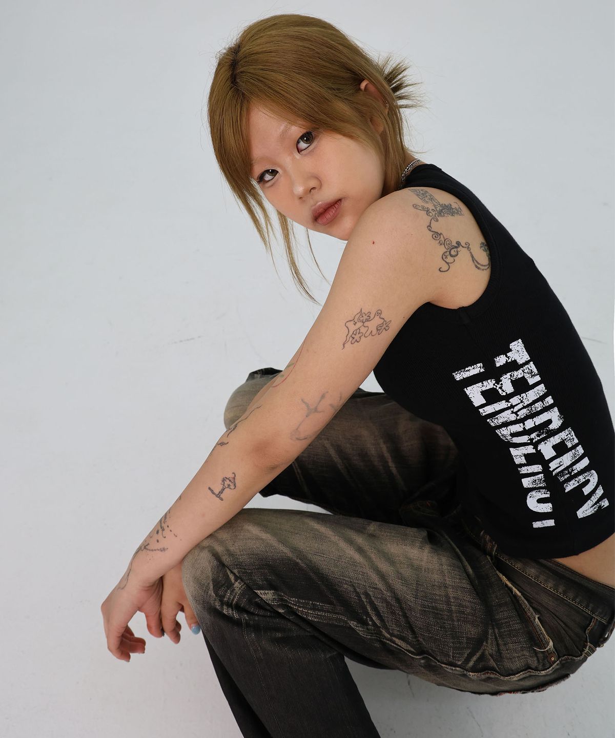 씨티씨(CTC) Tendency logo sleeveless (black)