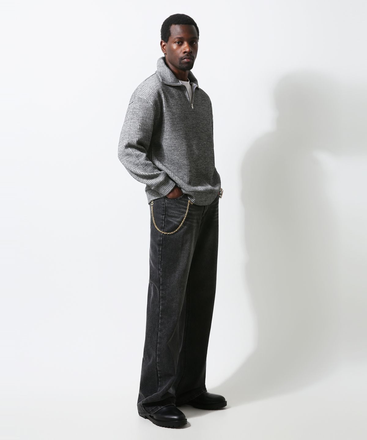 스트라이크(STRIKE) Black Light Wash Long Flare Denim