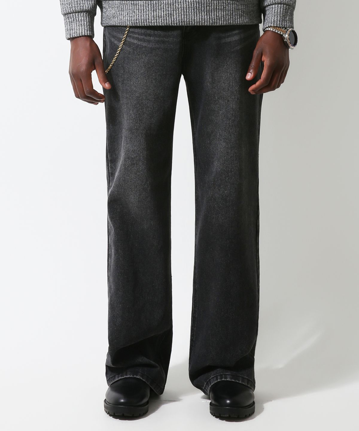 스트라이크(STRIKE) Black Light Wash Long Flare Denim