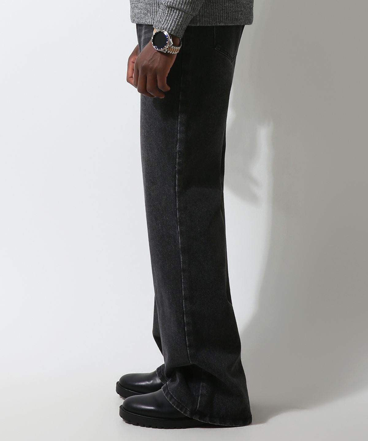 스트라이크(STRIKE) Black Light Wash Long Flare Denim