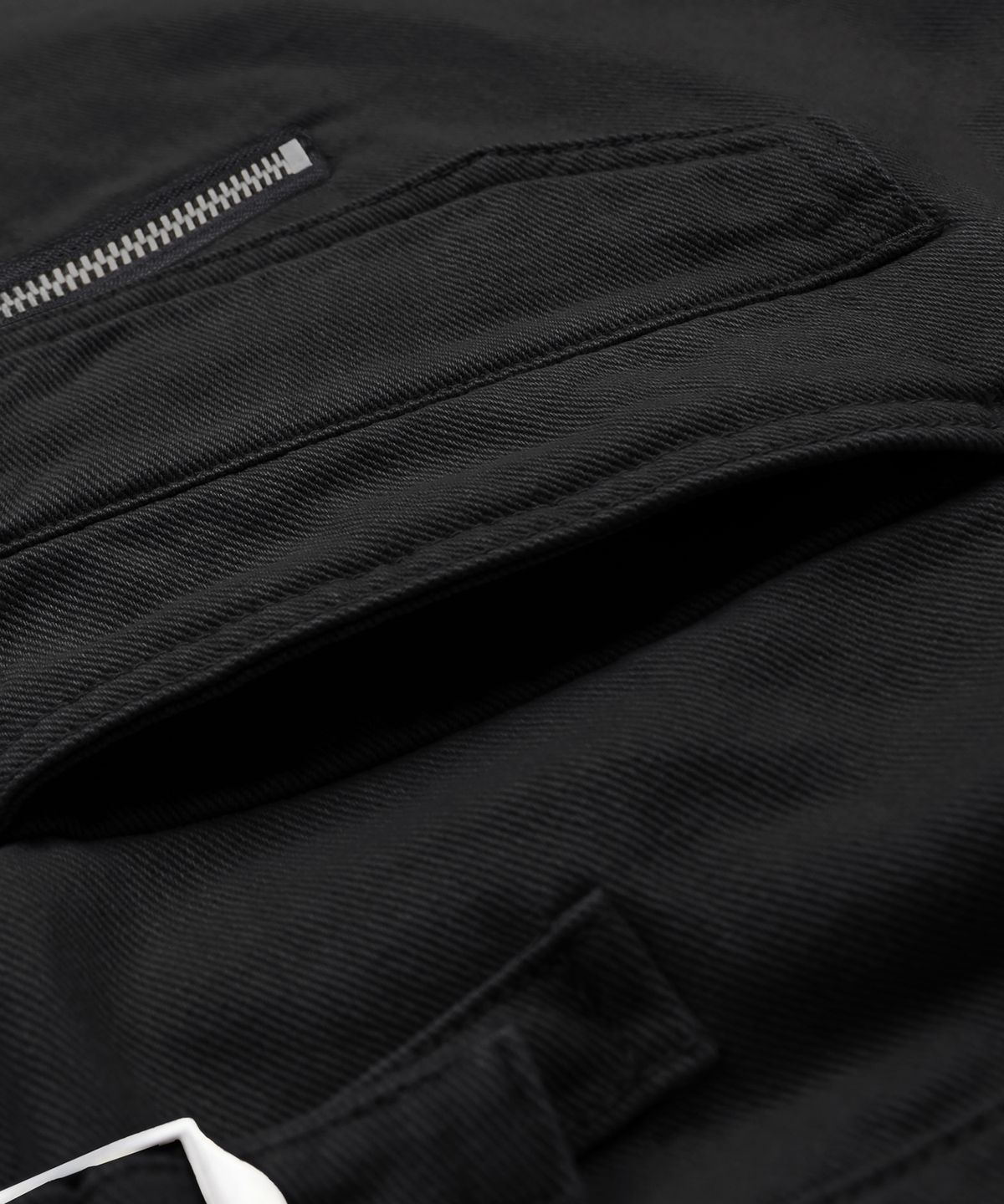 엑스톤즈(XTONZ) XF013 멀티 카고 포켓 버뮤다 코튼 팬츠 (BLACK)