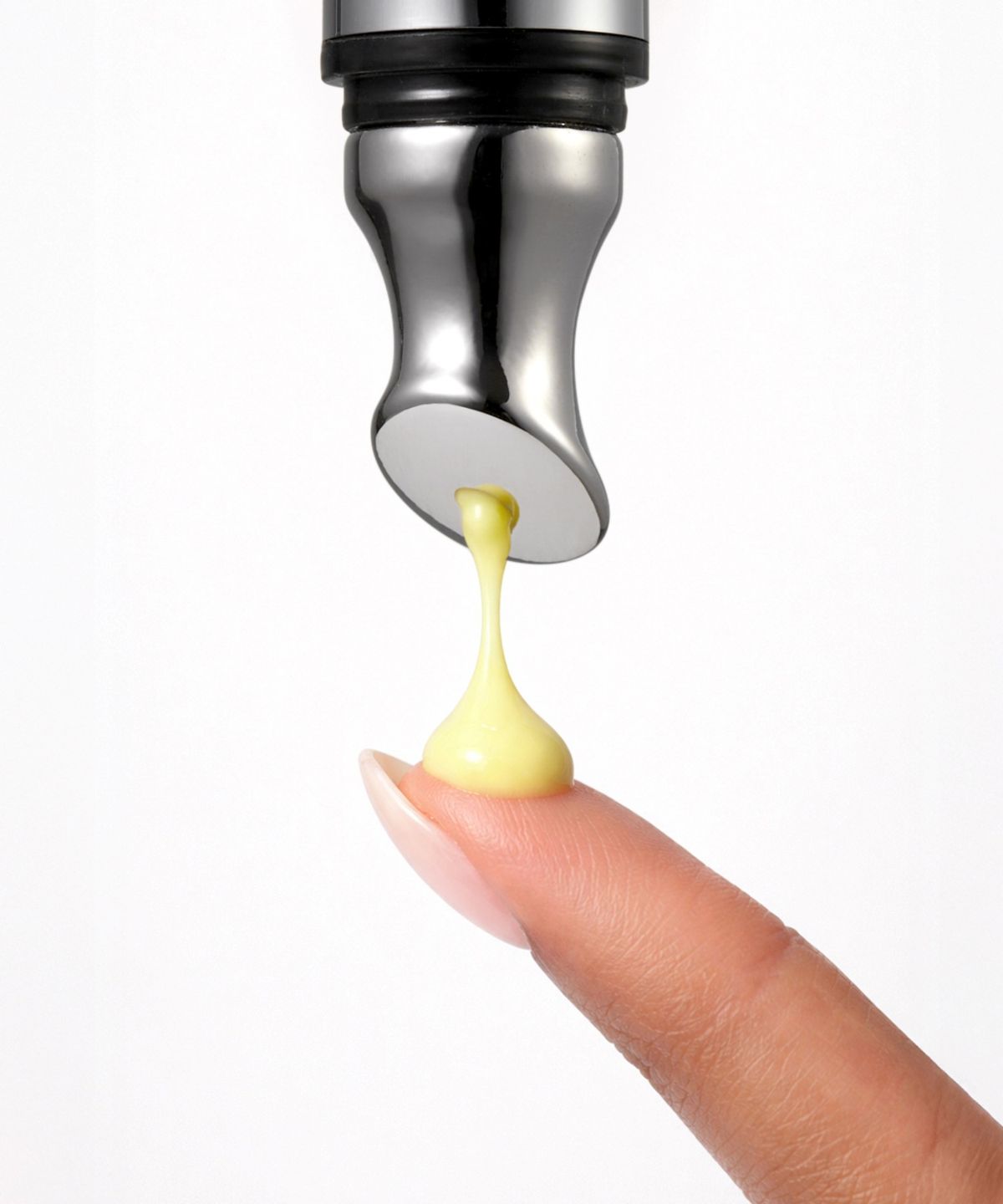 메디필(MEDIPEEL) 레티날 NMN 바운스 샷 아이크림 15ml