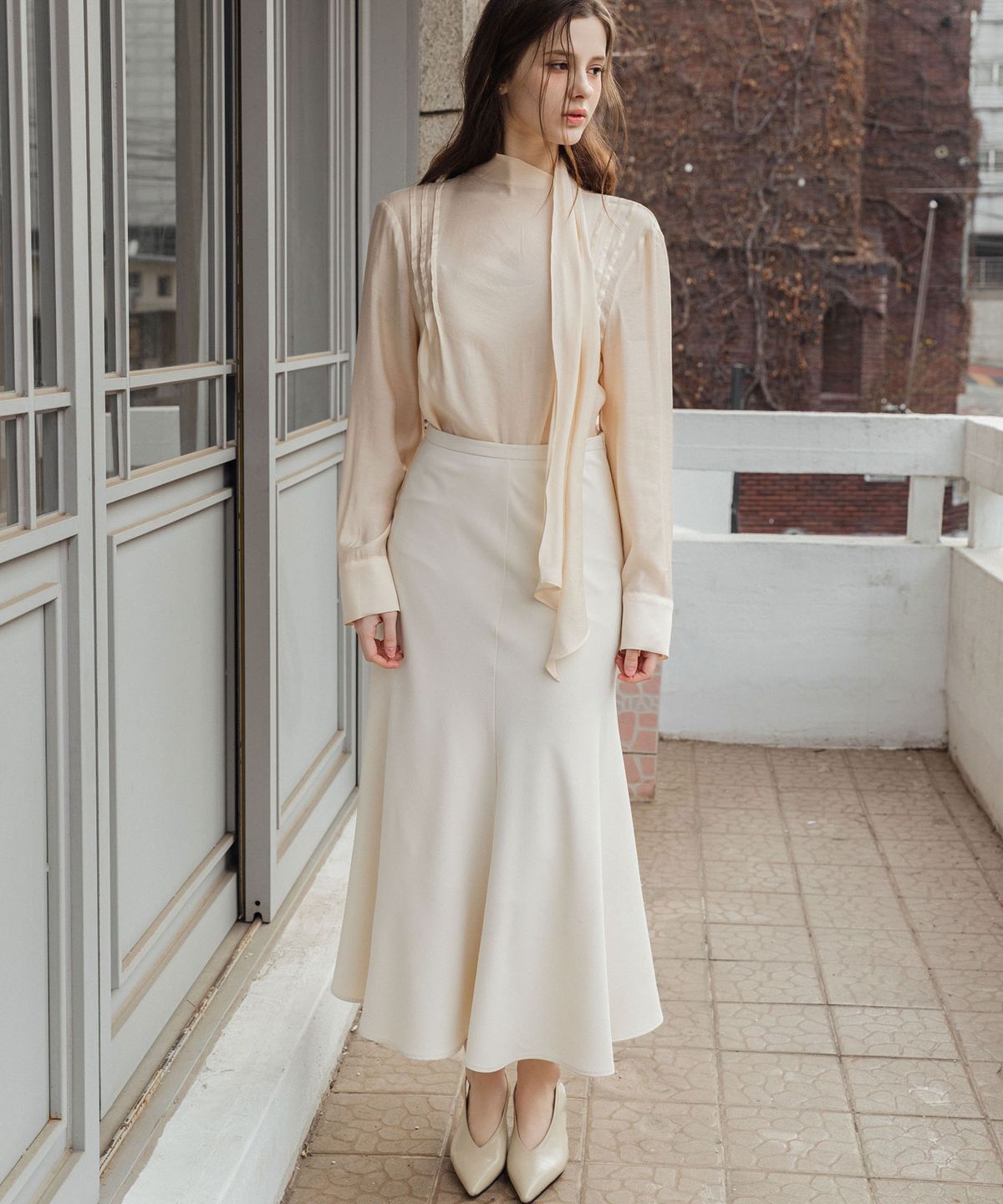 로트르드민(LAUTREDE MIN) MUSE Flared skirt