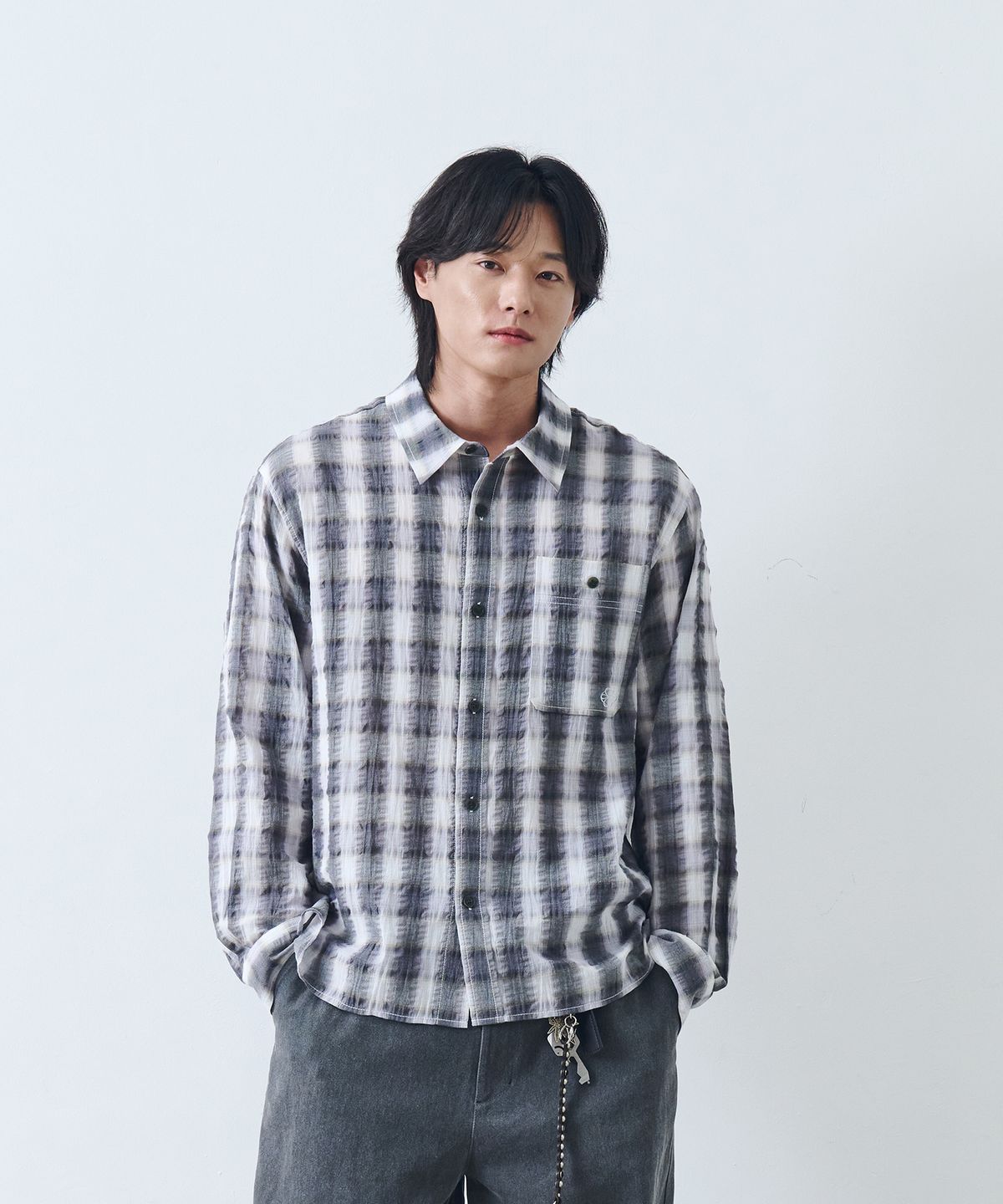 논타입(NONTYPE) GARMENT WASHED OMBRE CHECK SHIRTS (CHECK GREY)