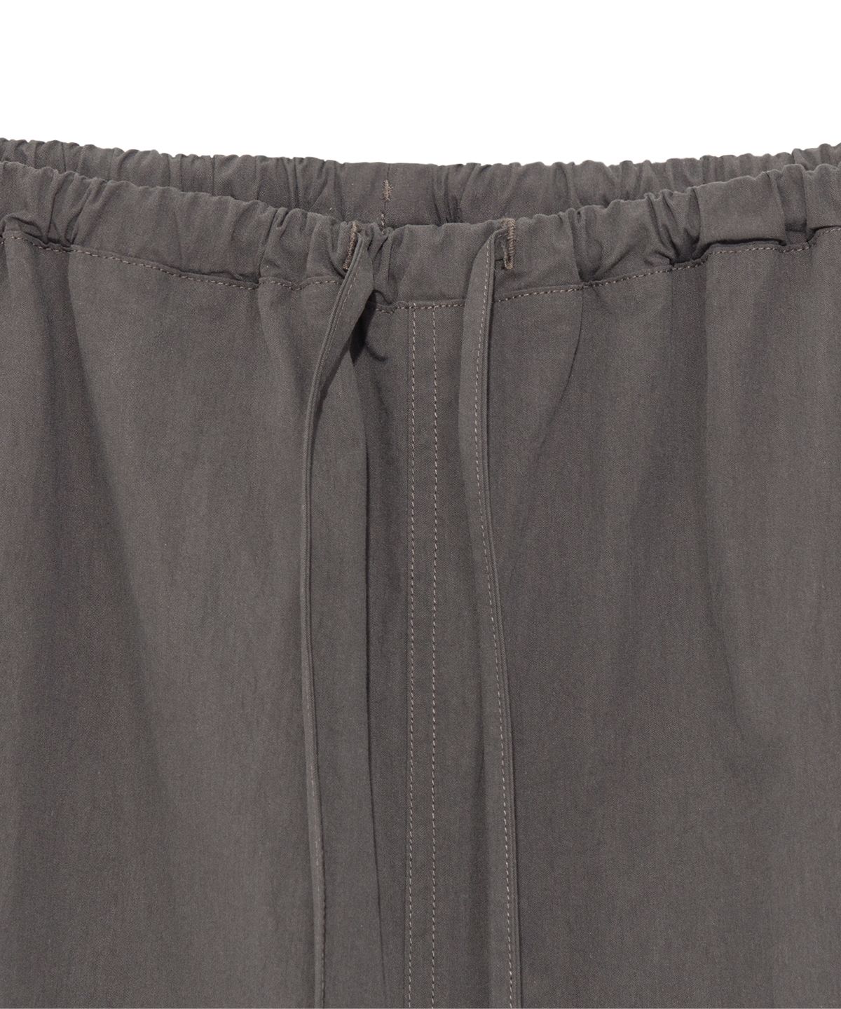 더콜디스트모먼트(THE COLDEST MOMENT) TCM mini logo nylon pants (brown)