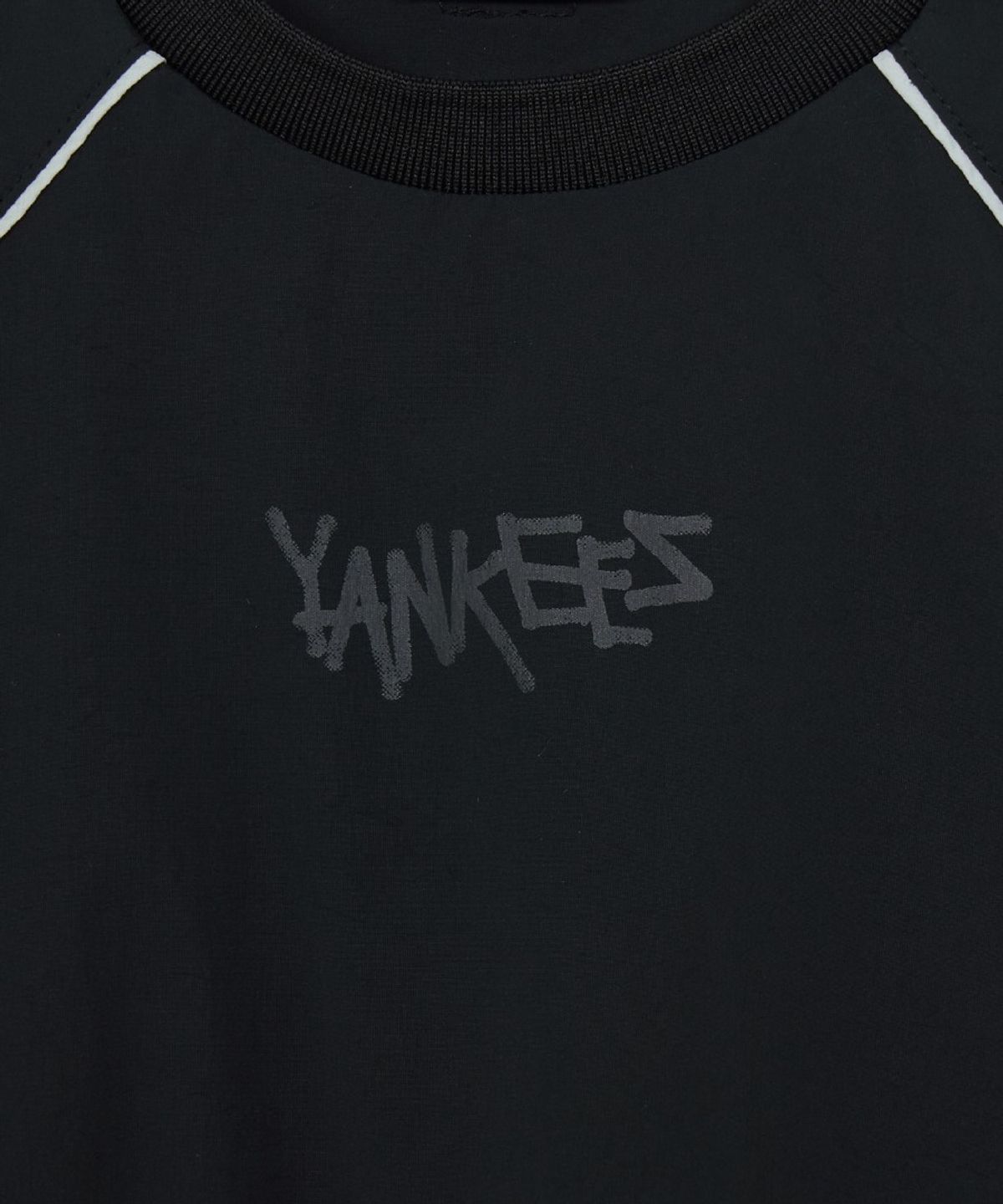 엠엘비 키즈(MLB KIDS) 스트릿 베이직 우븐 빅로고 아트웍 티셔츠 NY (Black)
