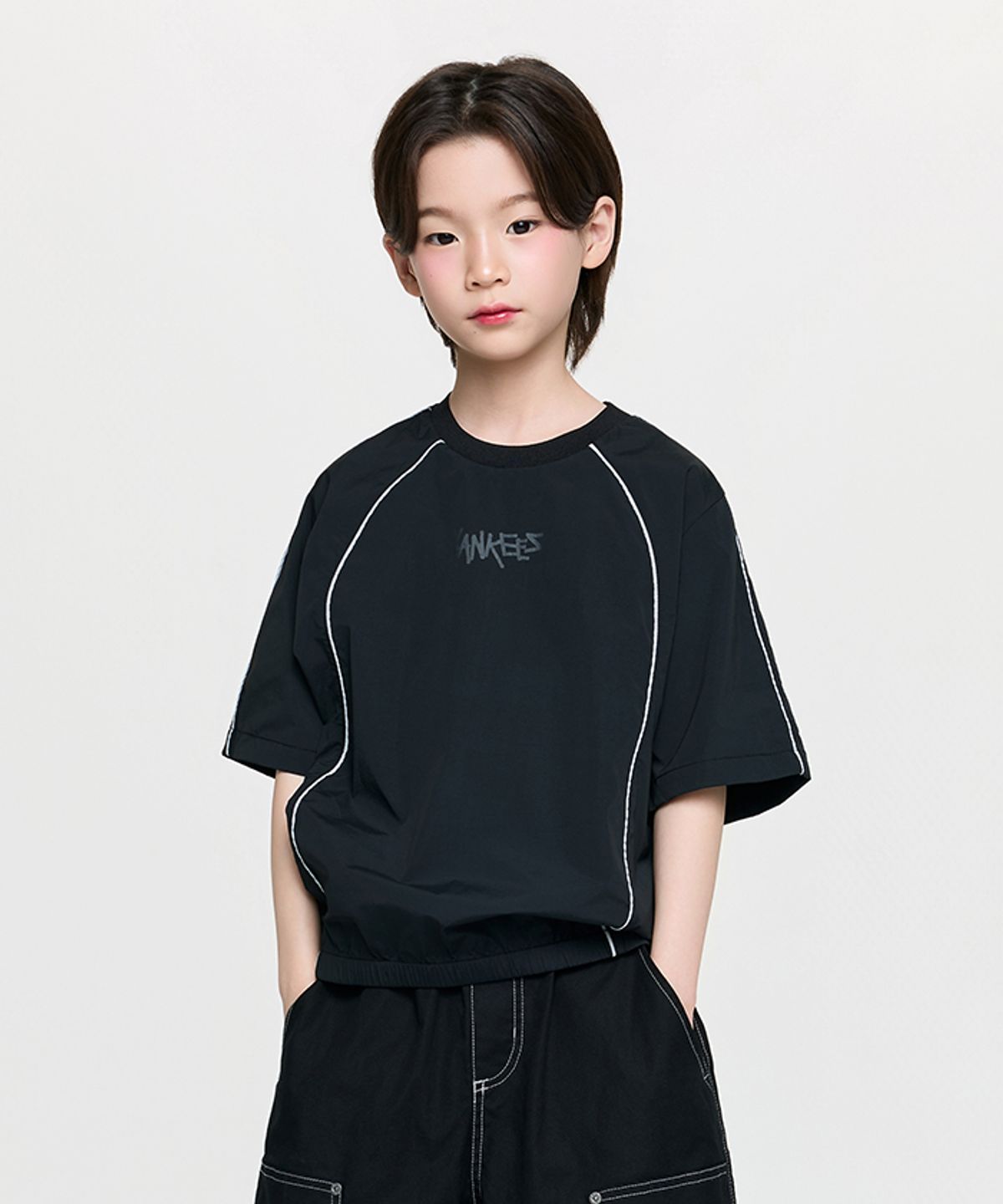 엠엘비 키즈(MLB KIDS) 스트릿 베이직 우븐 빅로고 아트웍 티셔츠 NY (Black)