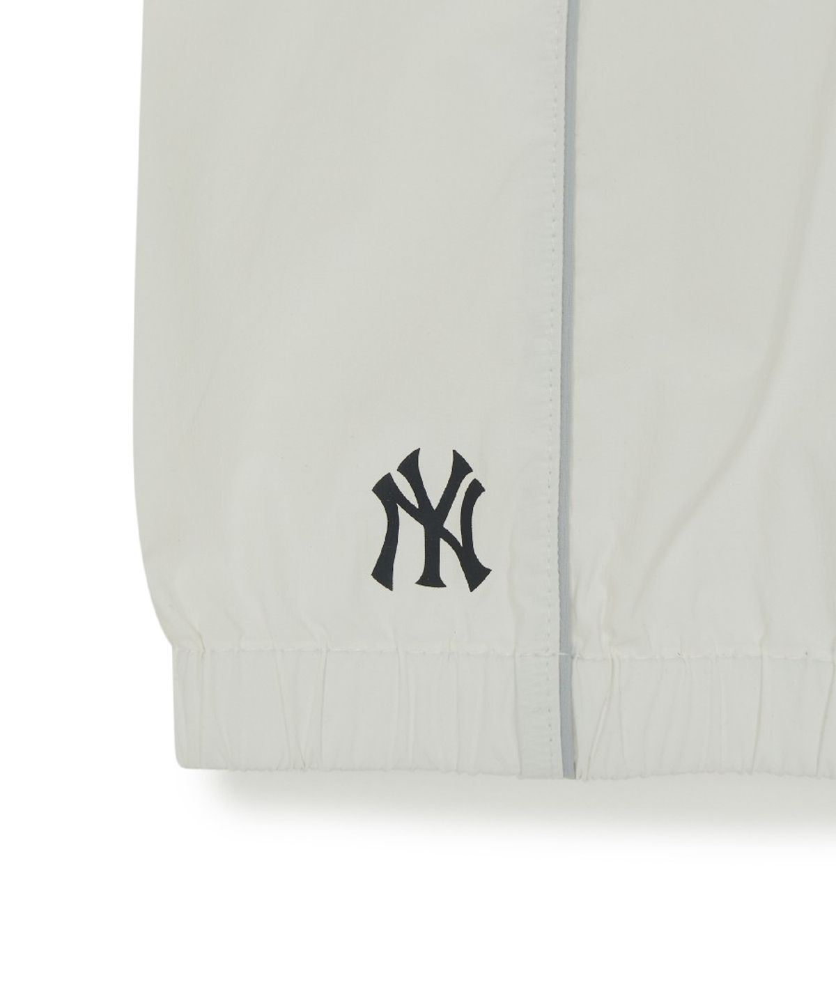 엠엘비 키즈(MLB KIDS) 스트릿 베이직 우븐 빅로고 아트웍 티셔츠 NY (White)