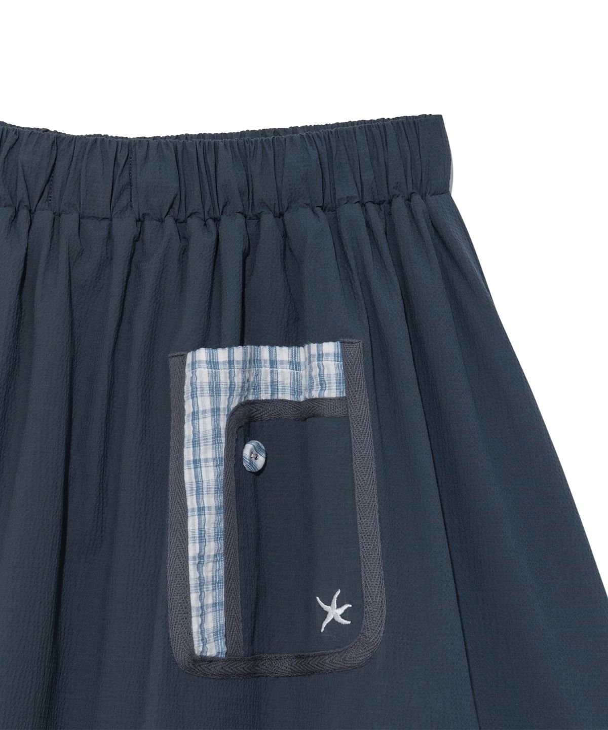 더콜디스트모먼트(THECOLDESTMOMENT) (w) TCM check pintuck layered skirt (navy)