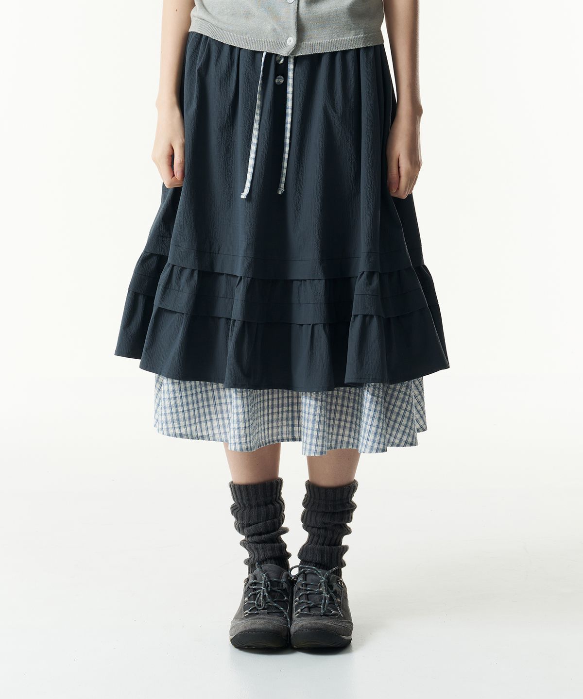 더콜디스트모먼트(THECOLDESTMOMENT) (w) TCM check pintuck layered skirt (navy)