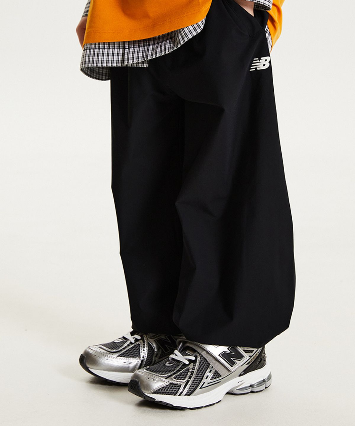 뉴발란스 키즈(NEWBALANCEKIDS) ESSENTIAL_아동 트리코트 조거팬츠 NK9LG2112U19
