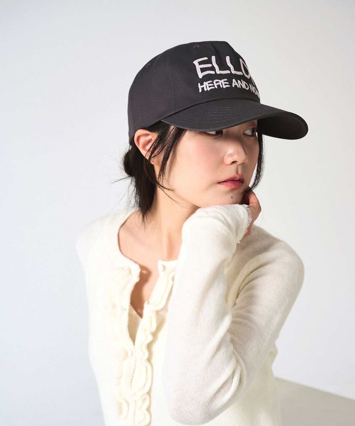 엘두(ELLDU) 웨이버 체인 스티치 캡 차콜