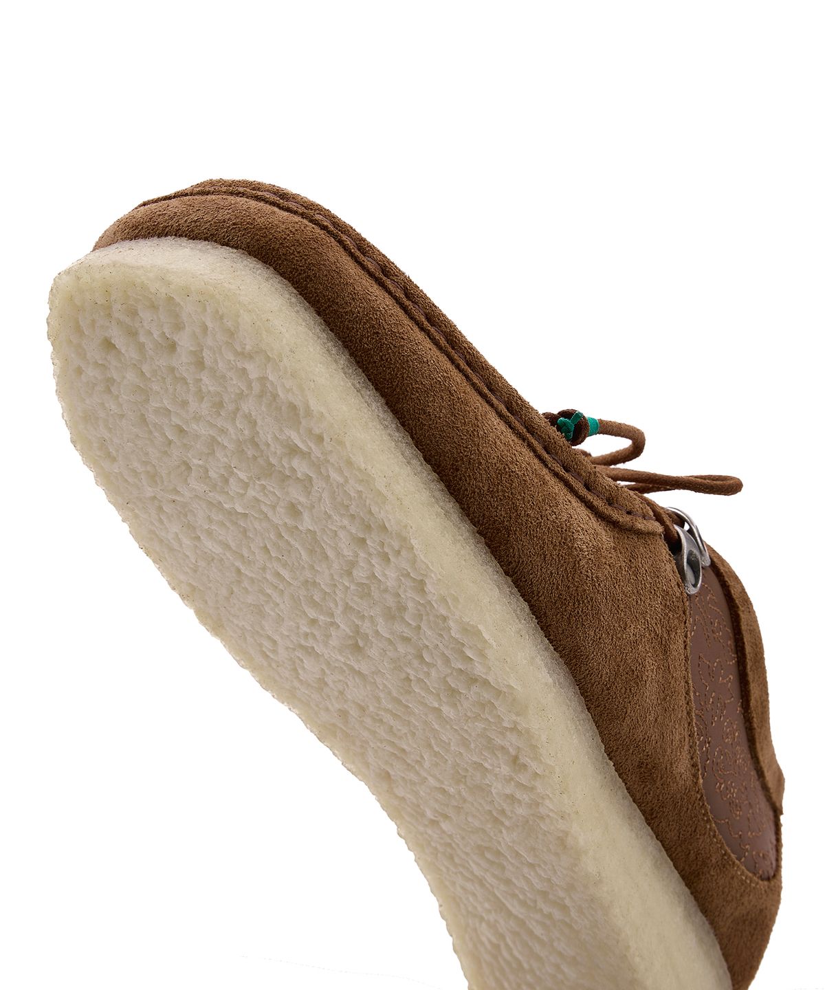 클락스 오리지널스(CLARKS ORIGINALS) [Clarks Originals x ADSB] 왈라비 엠브로이더리 - 탠 / AAA531UTAN