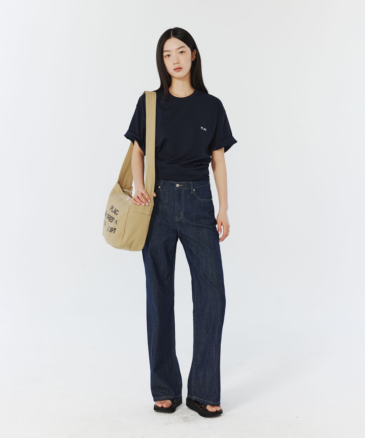 플랙(PLAC) 캔버스 메일 백 2colors