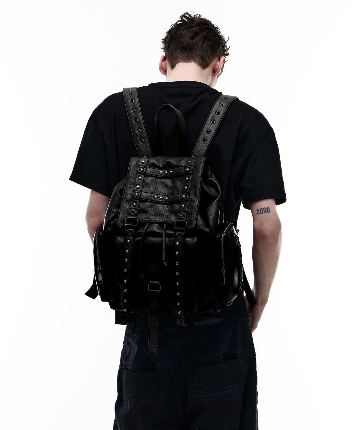 오퍼스 0012(OPUS 0012) Op. 10 VLAD STUDDED BACKPACK BLACK