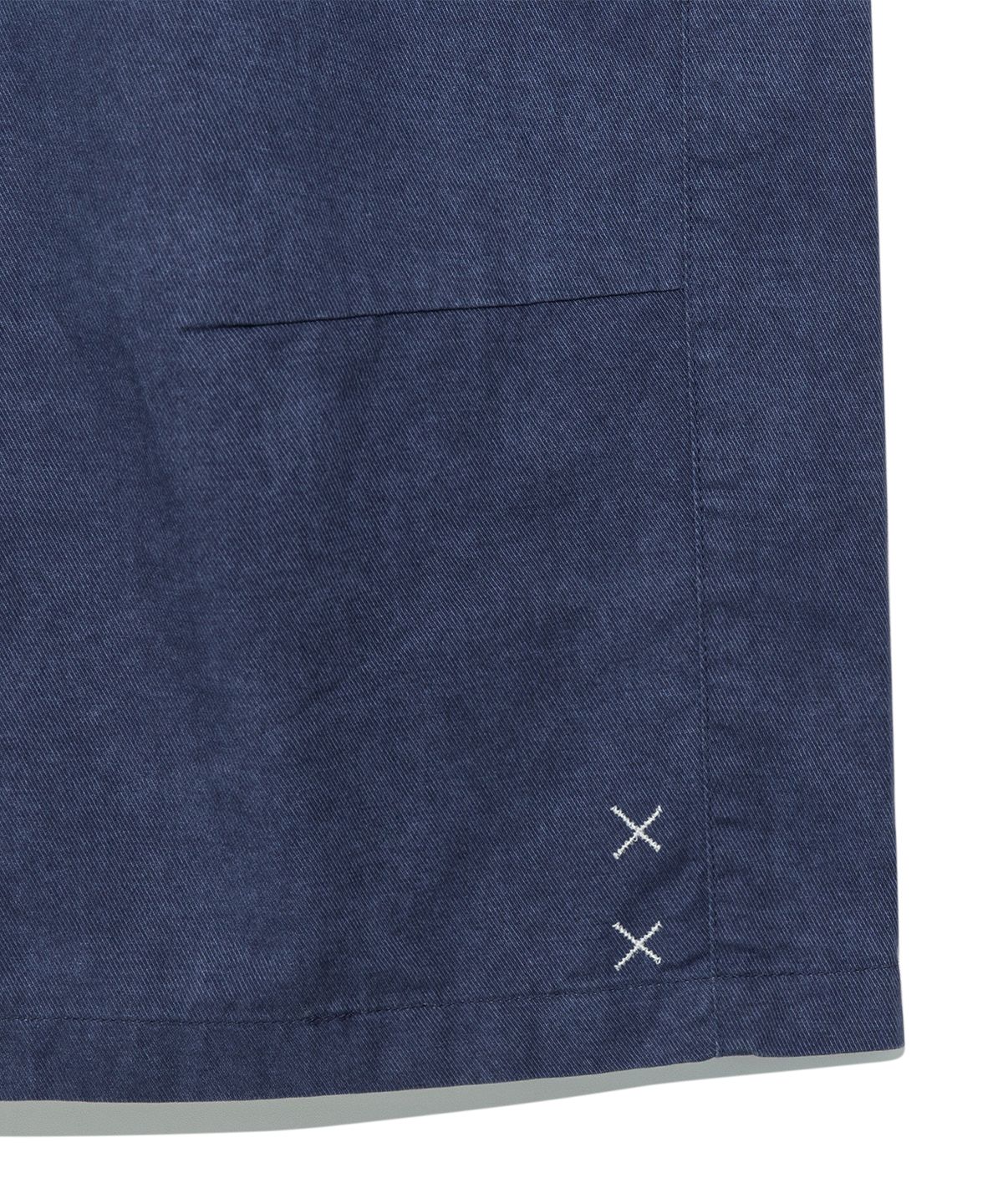 더콜디스트모먼트(THE COLDEST MOMENT) TCM pin stripe stitch half pants (blue)