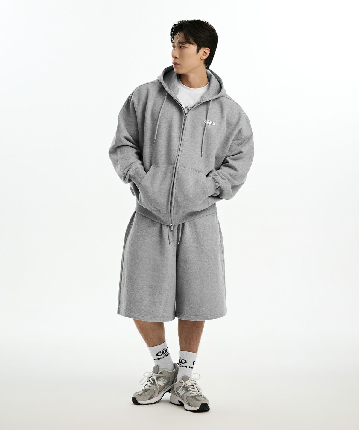 본투윈(BORN TO WIN) CHROME B HOODIE ZIP-UP [MELANGE GREY]