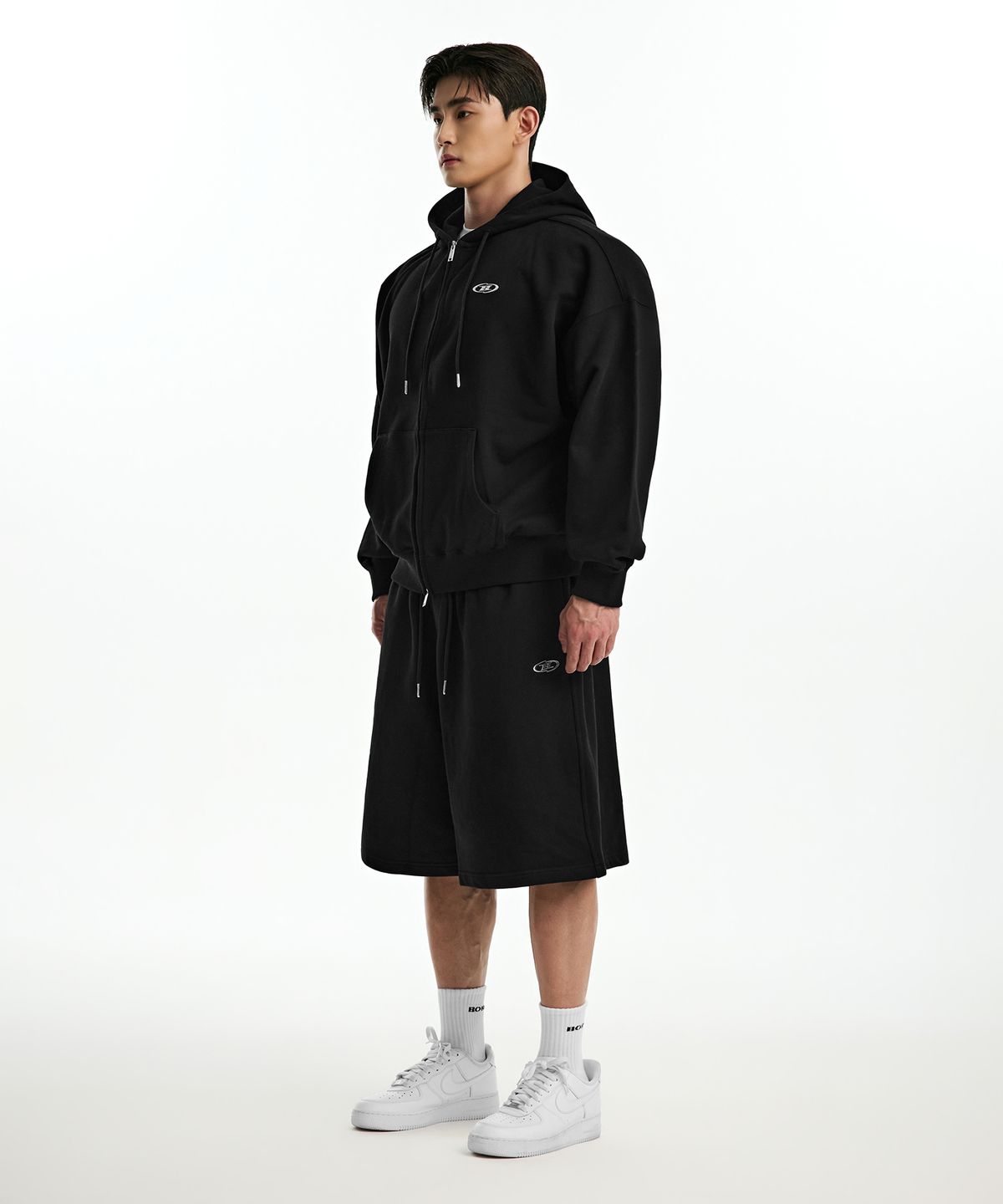 본투윈(BORN TO WIN) CHROME B HOODIE ZIP-UP [BLACK]