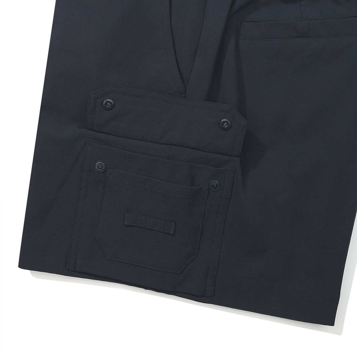 말본 골프(MALBON GOLF) 우븐 카고 쇼츠 NAVY (WOMAN)