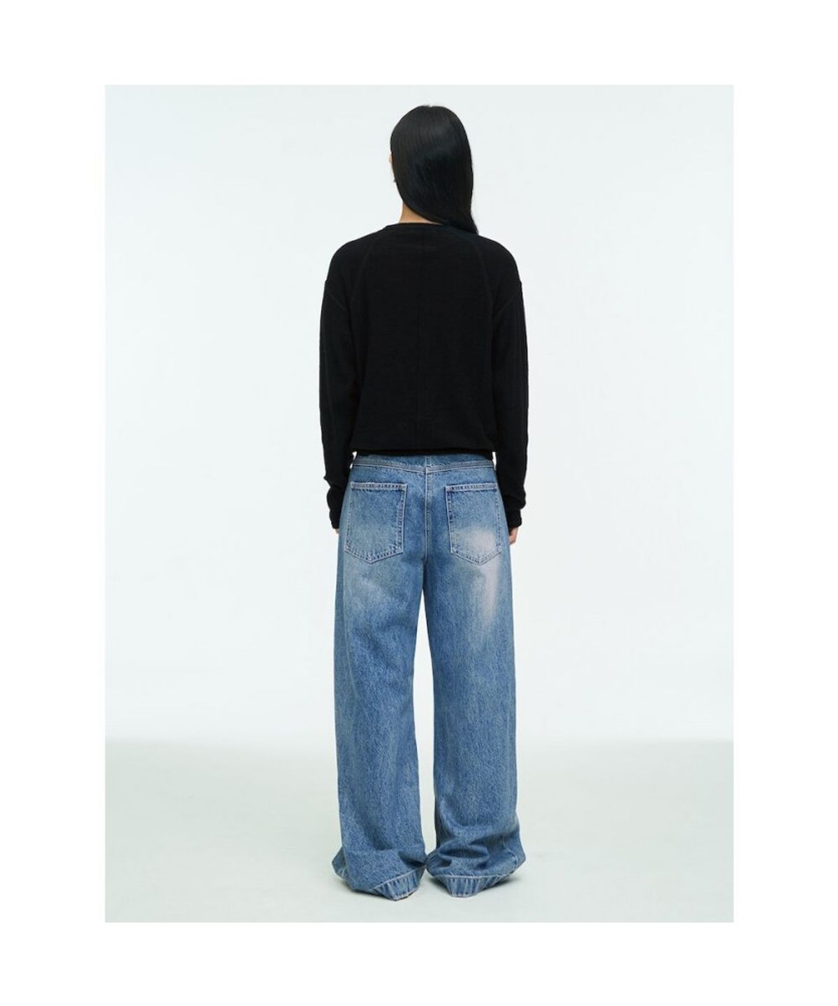 앙개(ANGGAE) Half Neck Button Pullover  Black