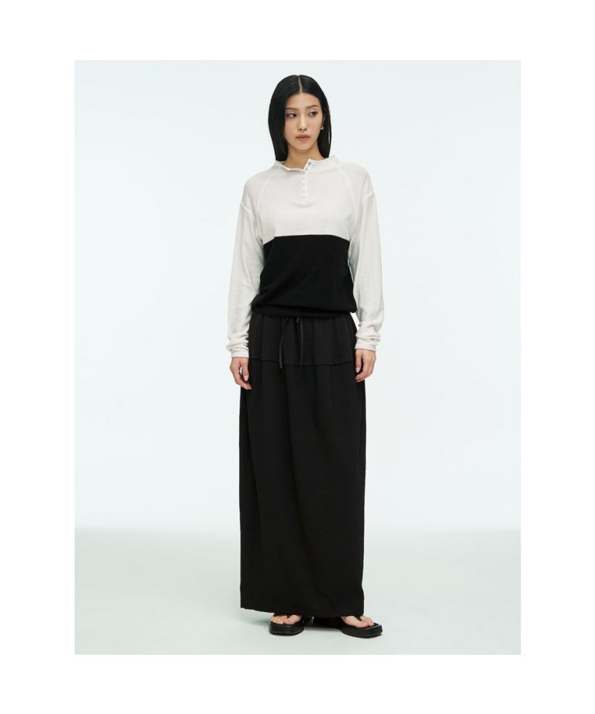 앙개(ANGGAE) Half Neck Button Pullover  Ivory