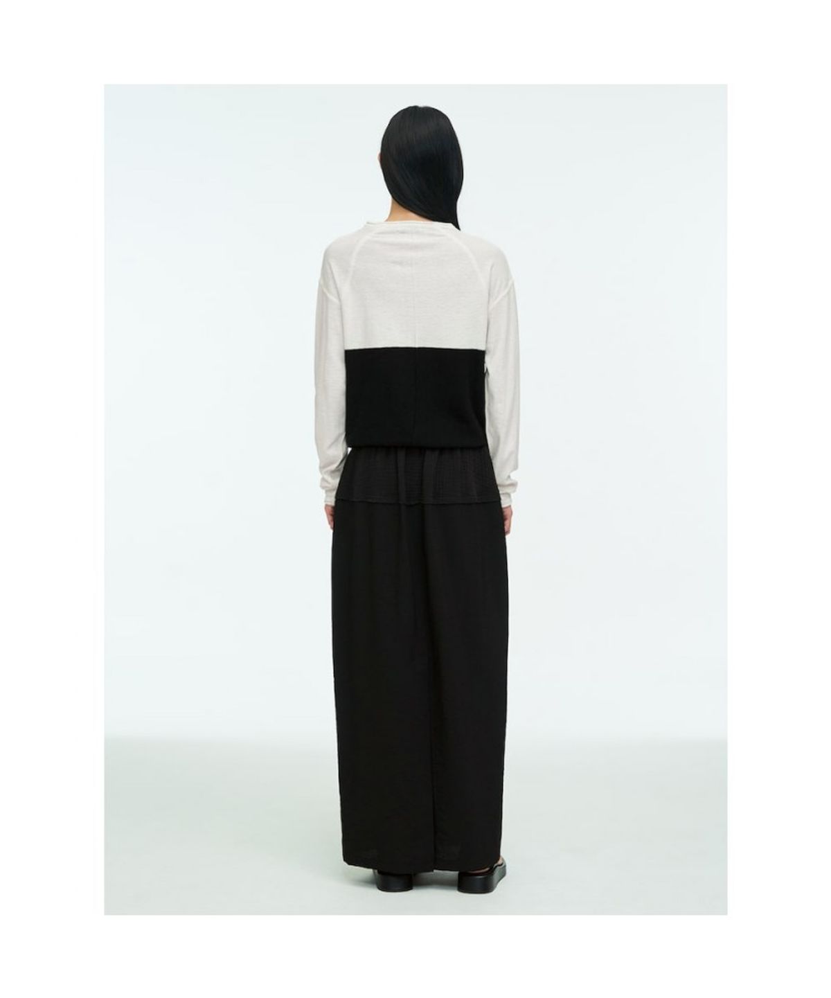 앙개(ANGGAE) Half Neck Button Pullover  Ivory