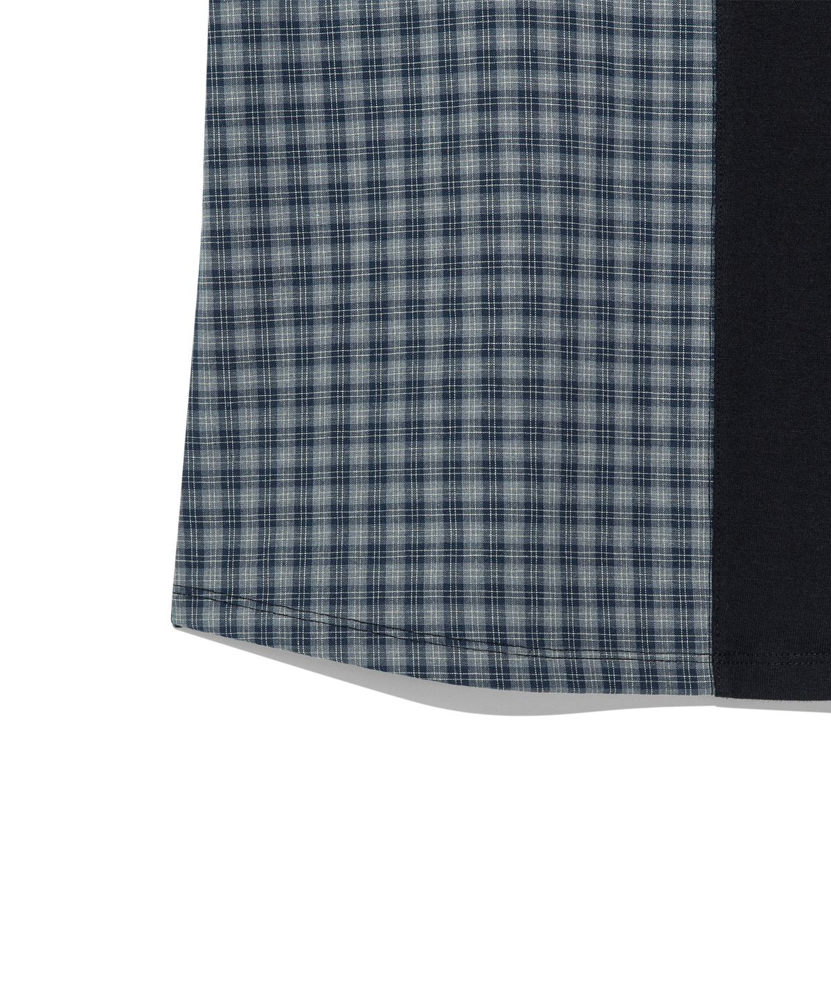 더콜디스트모먼트(THE COLDEST MOMENT) TCM check half curved T (black)