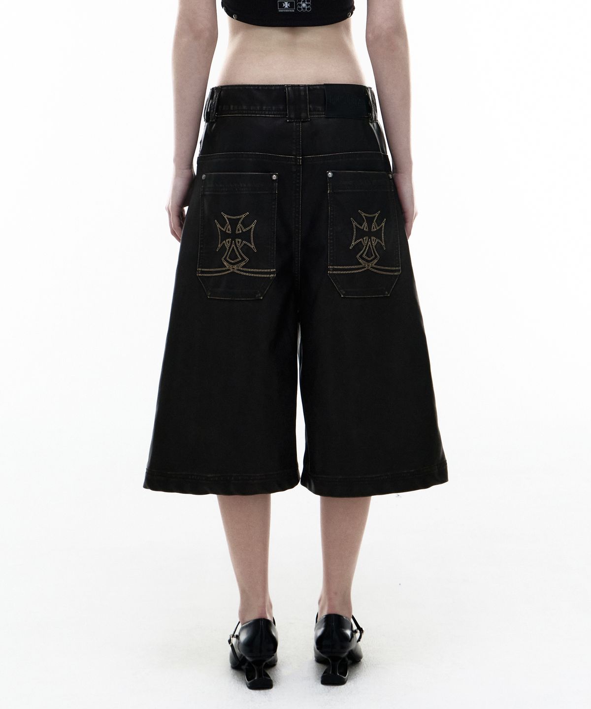 오퍼스 0012(OPUS 0012) Op. 08 DUNE LEATHER MAXI SHORTS BROWN