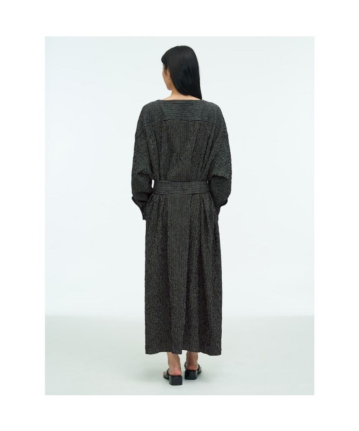 앙개(ANGGAE) Belted Tunic Dress  Black