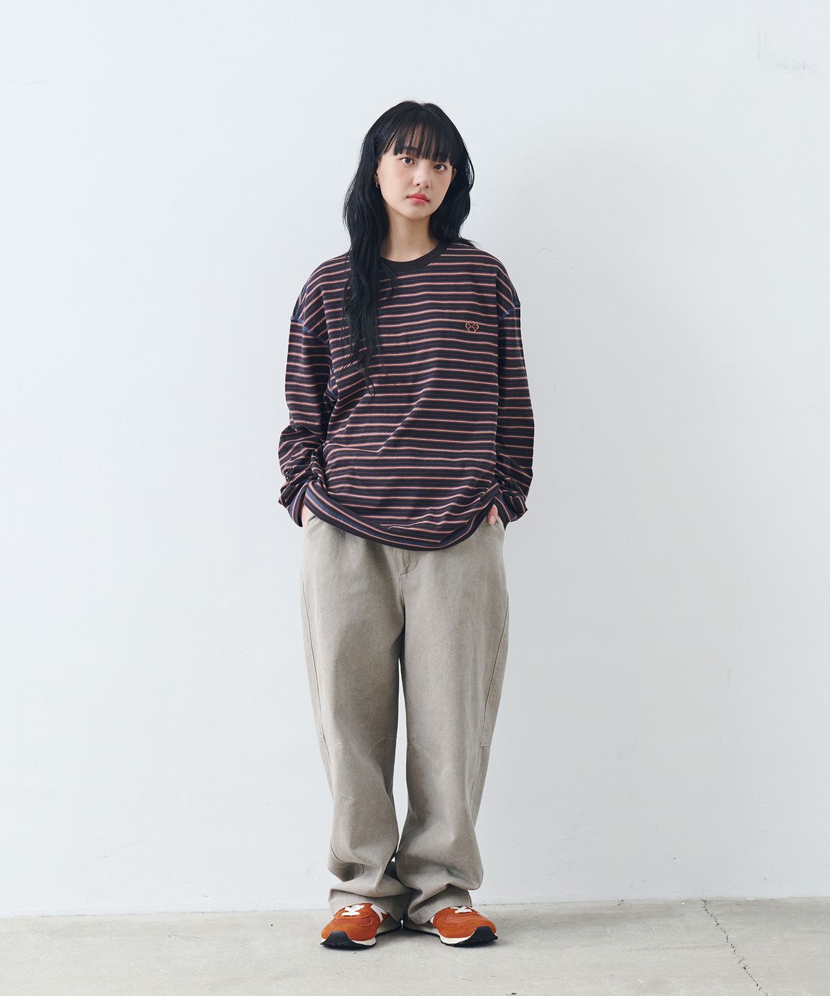 논타입(NONTYPE) PIGMENT CURVED WIDE PANTS VOL.2 (BEIGE)