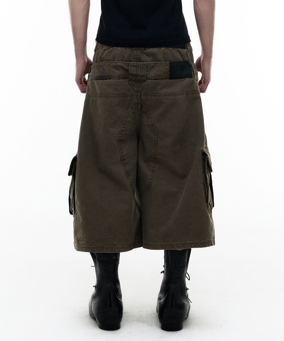 오퍼스 0012(OPUS 0012) Op. 08 DESERT MAXI CARGO SHORTS BROWN