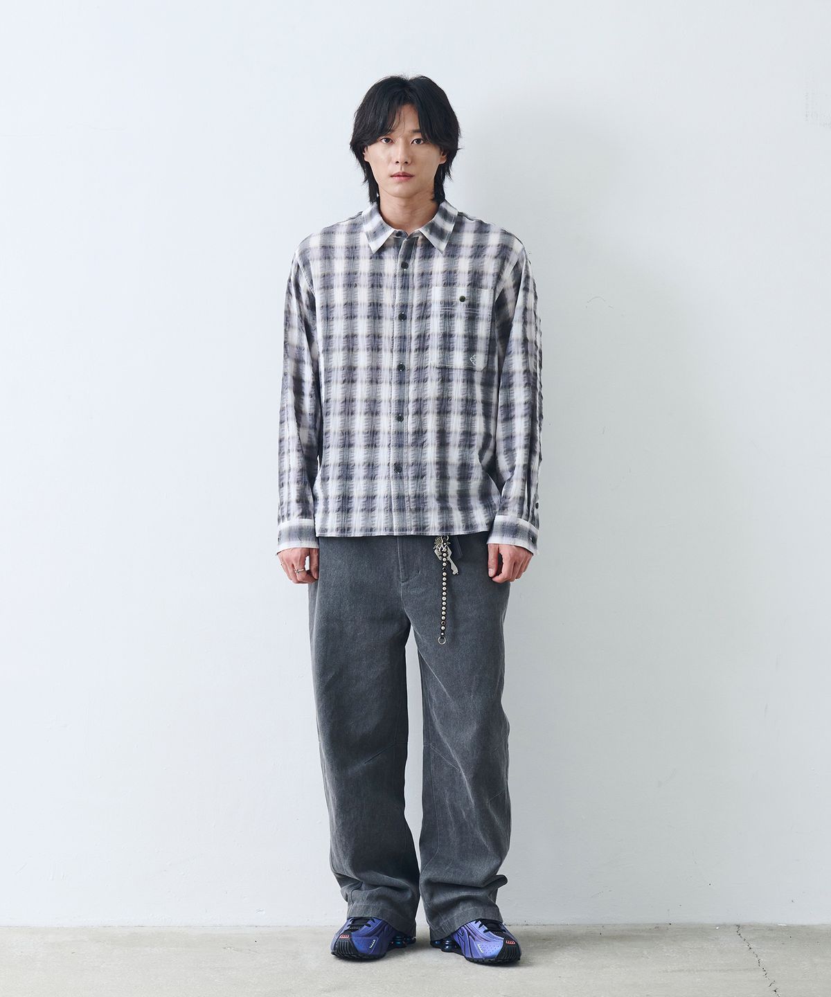 논타입(NONTYPE) PIGMENT CURVED WIDE PANTS VOL.2 (CHARCOAL)