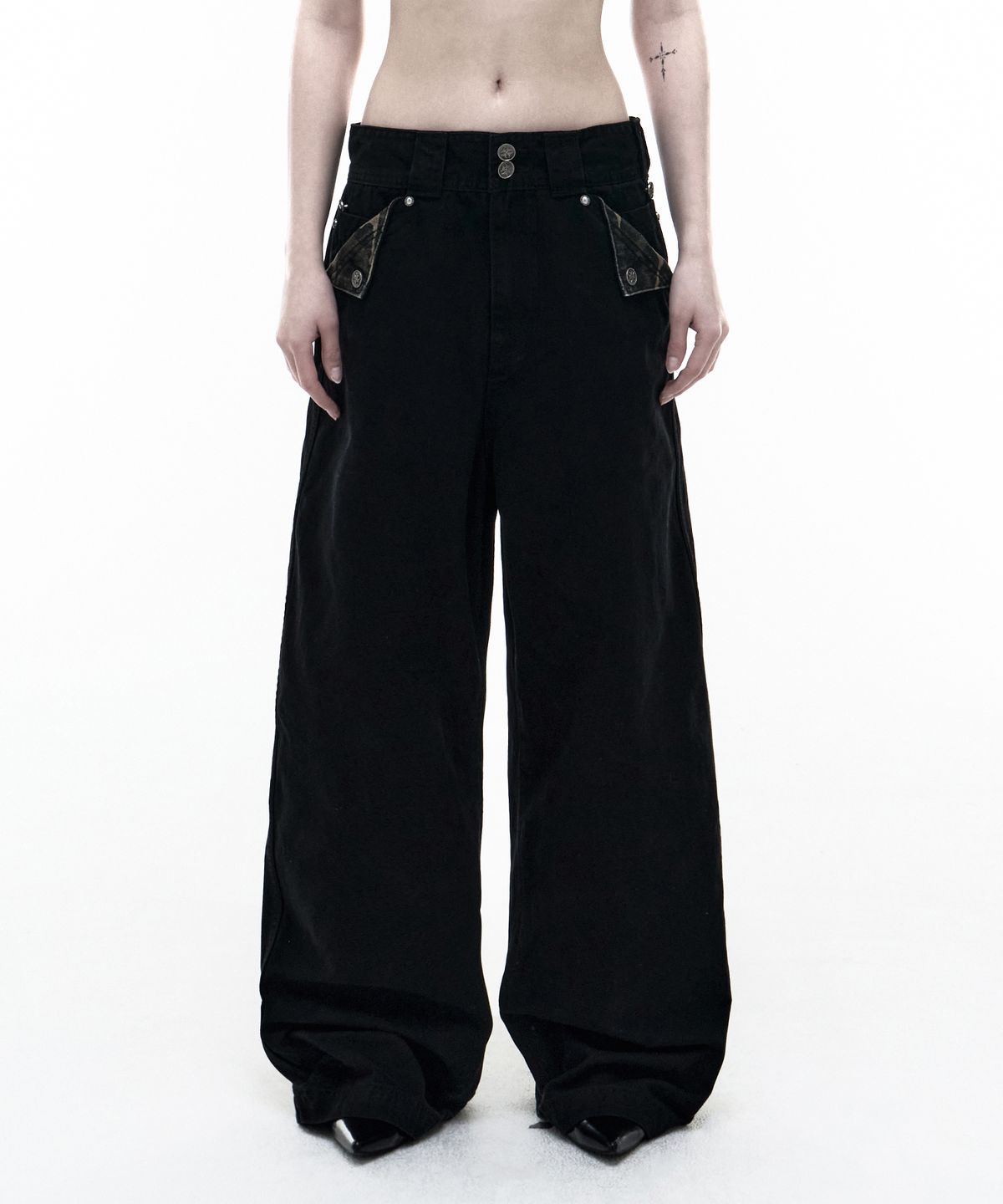 오퍼스 0012(OPUS 0012) Op. 08 FLD LIQUID COTTON PANTS BLACK