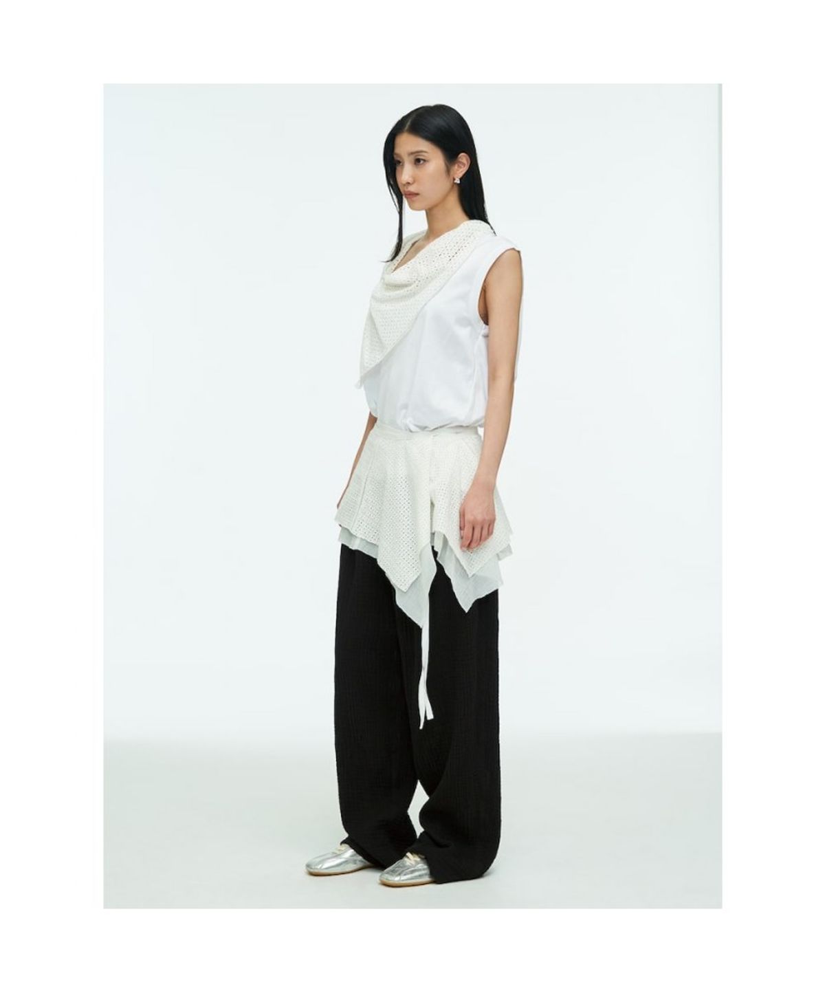 앙개(ANGGAE) Eyelet Chou Chou  White