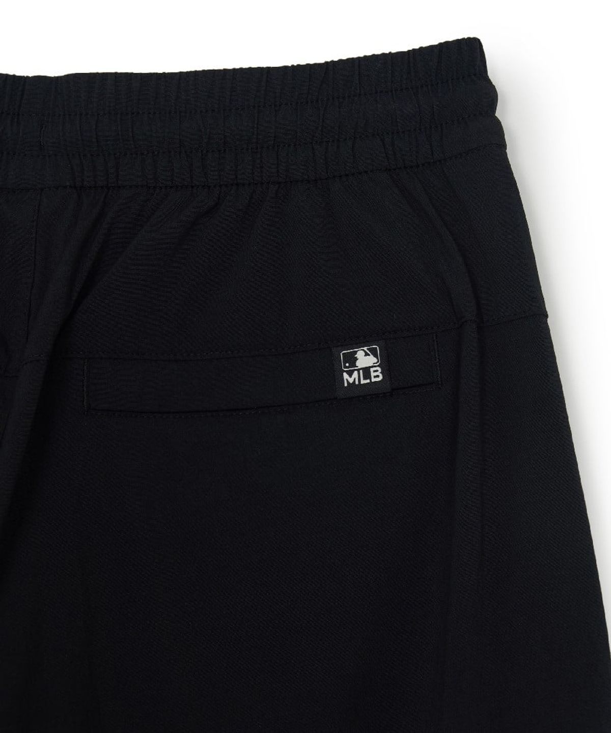 엠엘비(MLB) 고프코어 코튼터치 볼륨 카고 버뮤다 반바지 NY (Black)